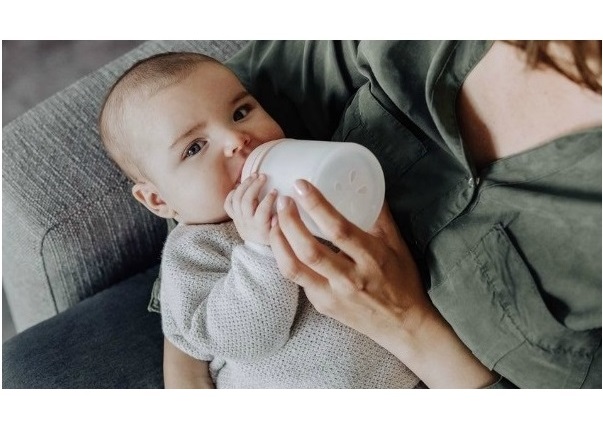 Butelka o wolnym przepływie Zero Zero Suavinex 180 ml